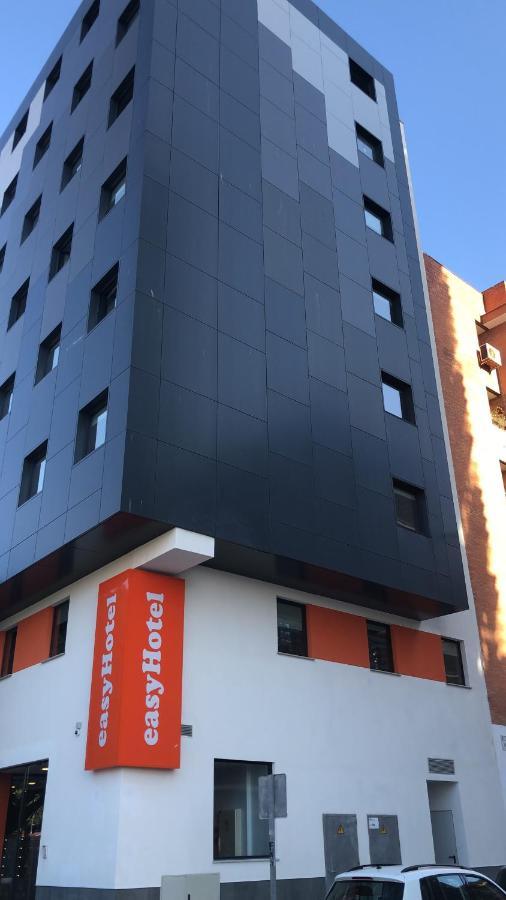 Easyhotel Malaga City Centre Exterior foto